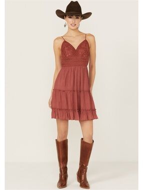 NWT Shyanne Spaghetti Strap Lace Bodice Tiered Mini Dress in Rust Red